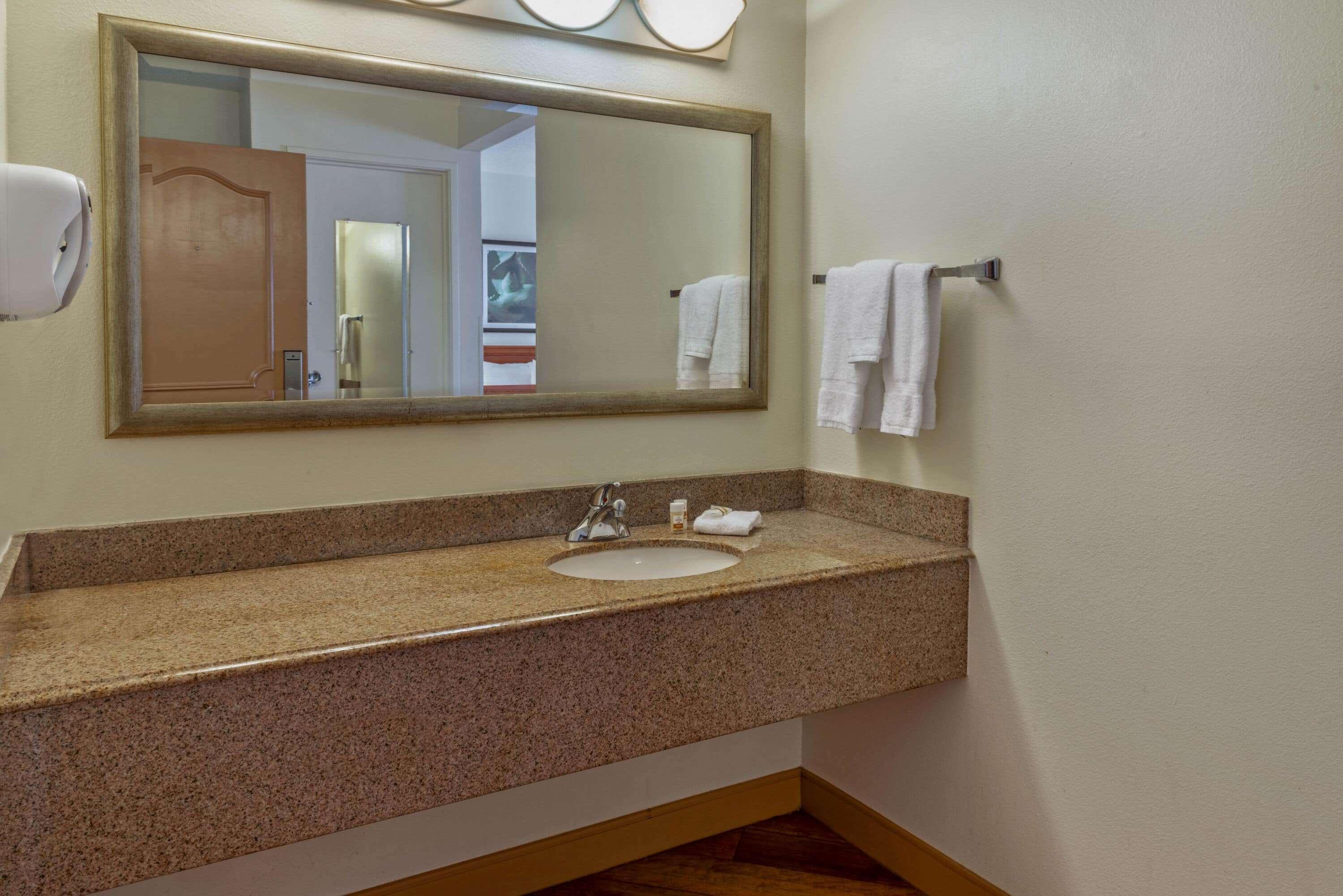 La Quinta By Wyndham Tampa Brandon West Hotel Heartland Exterior foto